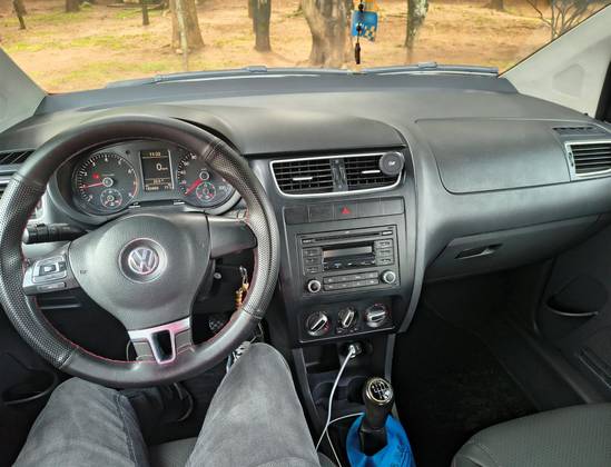 VOLKSWAGEN FOX 1.0 MI 8V FLEX 4P MANUAL VOLKSWAGEN FOX 1.0 MI 8V FLEX 4P MANUAL